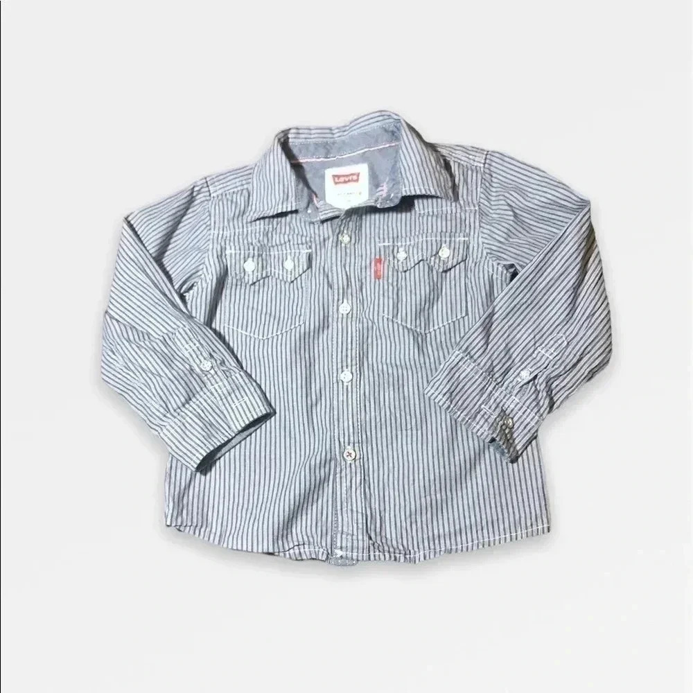 Levi’s Button Down Shirt
